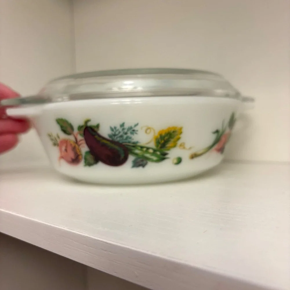 VTG JAJ Pyrex Market Garden Casserole Dish with Lid 505 Made in England as is